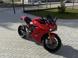 Ducati Supersport 937cc, superbikes