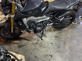 Yamaha MT, street / classic