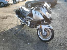 Honda NT, kruīza / touring