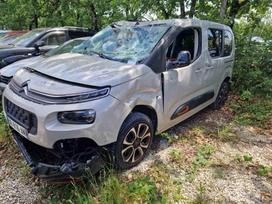 Citroen Berlingo dalimis. Keleivinis rida 55000km variklis dėžė veikia motor ko
