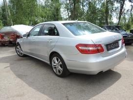 Mercedes-Benz E200