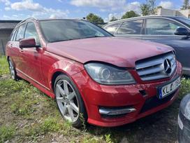 Mercedes-Benz C220 dalimis