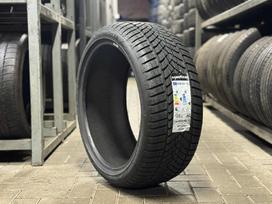 Goodyear ULTRAGRIP ICE 2+ | MINKŠTOS, зимние 245/40 R20