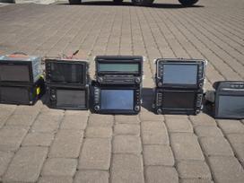 Clarion Geras, lcd displejs