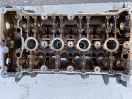 Audi A4, Alt, cylinder head
