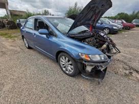 Honda Civic dalimis. Automobilis ardomas dalimis запасные части автомобиля