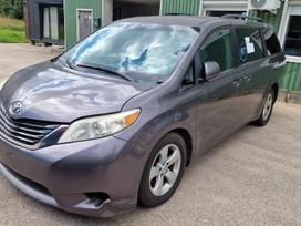 Toyota Sienna Dalimis