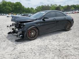 Mercedes-Benz CLA45 AMG Variklis 133980 spalva 696 night black
