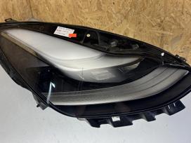 Tesla Model 3, 151495300C, Cen28242