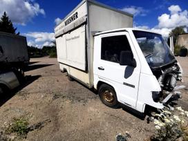 Mercedes-Benz 100, kravas automašīnas