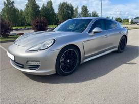 Porsche Panamera, 4.8 l., hatchback