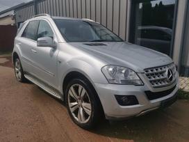 Mercedes-Benz ML350 по частям