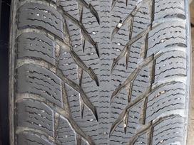 Nokian, зимние 215/65 R17