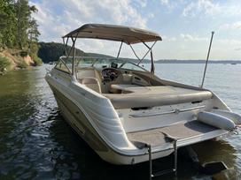 Sea Ray 220, jachtos / kateriai