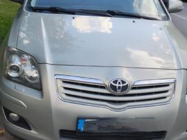 Toyota Avensis, 2.0 l., Седан
