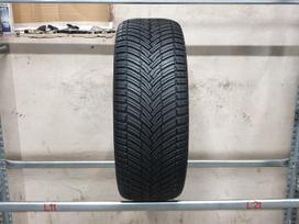 Pirelli All Season Scorpion apie 8mm, all-season 235/50 R20