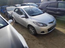 Mazda 2 по частям