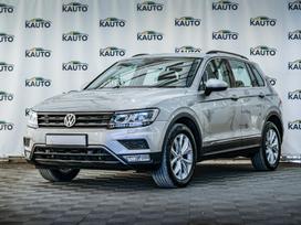 Volkswagen Tiguan, 2.0 l., Внедорожник / Кроссовер