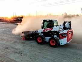 Bobcat S76, mini loaders