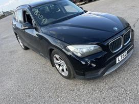 BMW X1 for parts. Dalimis bmw x1 sdrive20d spalvos kodas 668 varikli