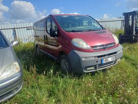 Opel Vivaro по частям