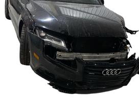 Audi A7 for parts. Apie mus prekiaujame tik originaliomis automobilių de