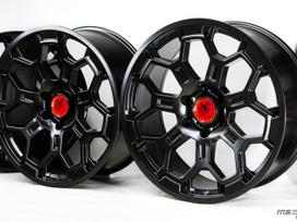 -Kita- Dodge, Ford, Toyota, lengvojo lydinio, R22