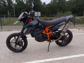 KTM Supermoto 690cc, supermoto