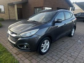 Hyundai ix35, 2.0 l., Внедорожник / Кроссовер