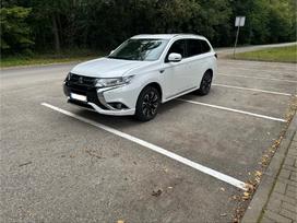 Mitsubishi Outlander, 2.0 l., Внедорожник / Кроссовер