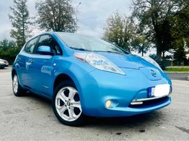 Nissan Leaf, 24 kWh, hatchback