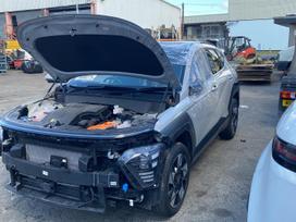 Hyundai Kona по частям