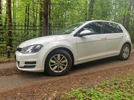 Volkswagen Golf, 1.2 l., Хэтчбек