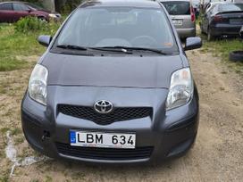 Toyota Yaris Ekodalys naudotos automobiliu dalys didelis detaliu pasirinkim