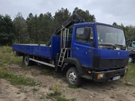 Mercedes-Benz 814, su kranu