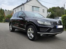 Volkswagen Touareg, 3.0 l., Внедорожник / Кроссовер