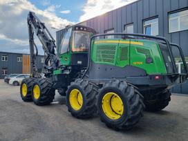 John Deere 1270 e, medkirtės