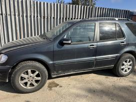 Mercedes-Benz ML270 for parts. 8620 34257 dalis siunciu i visus lietuvos miestus juod