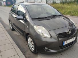 Toyota Yaris, 1.3 l., hečbekas