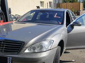 Mercedes-Benz S klasė 37069885048