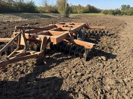 Kuhn 400, скребки, скрубберы