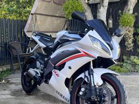 Yamaha R6 599cc, superbikes