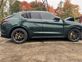 Alfa Romeo Stelvio dalimis. Alfa romeo stelvio 2 0 benzinas automatas rudas odini