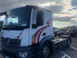Mercedes-Benz Actros 1843, 1 miegamoji vieta