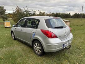 Nissan Tiida, 1.5 l., hečbekas