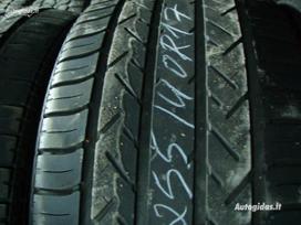 Pirelli, vasaras 255/40 R17