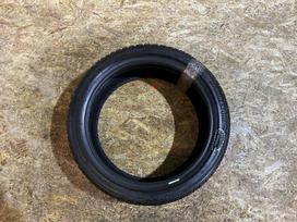 Bridgestone Blizzak LM005, зимние 235/40 R19