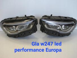 Mercedes-Benz GLA klasė Led intteligen europiniai pilni zibintai