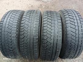 Gislaved, vissezonas 225/65 R17