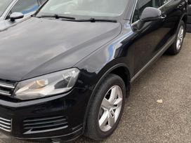 Volkswagen Touareg по частям. Spalvos kodas lc9x detaliu pristatymas